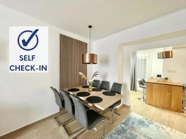 R52-4 #freeparking Lejlighed Budapest